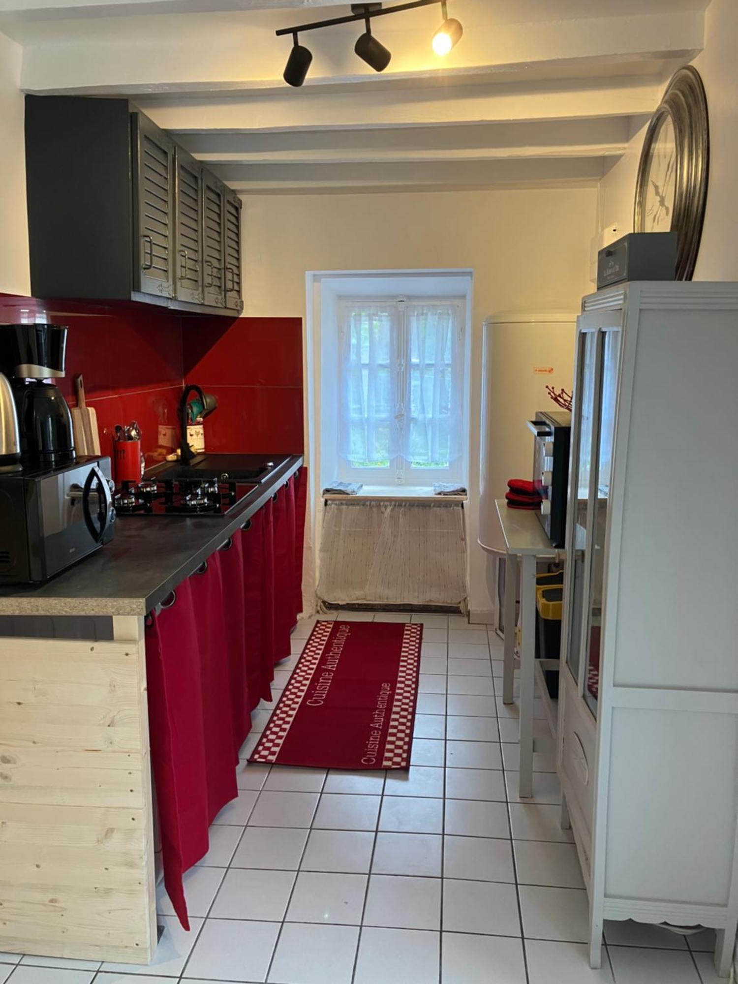 Precy-le-Sec Charmante Maison En Pierres מראה חיצוני תמונה